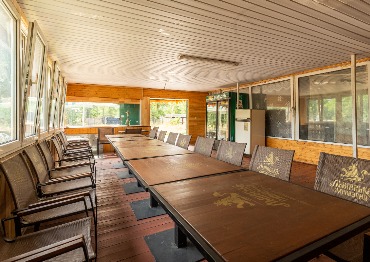 здається тепла Альтанка 